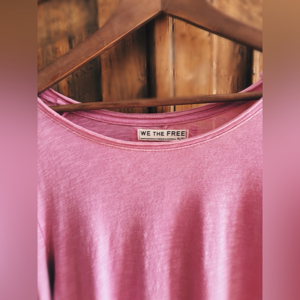 We The Free Long Sleeve Baby Tee | XL NWT Matte Bubble Gum Pink - Picture 6 of 9